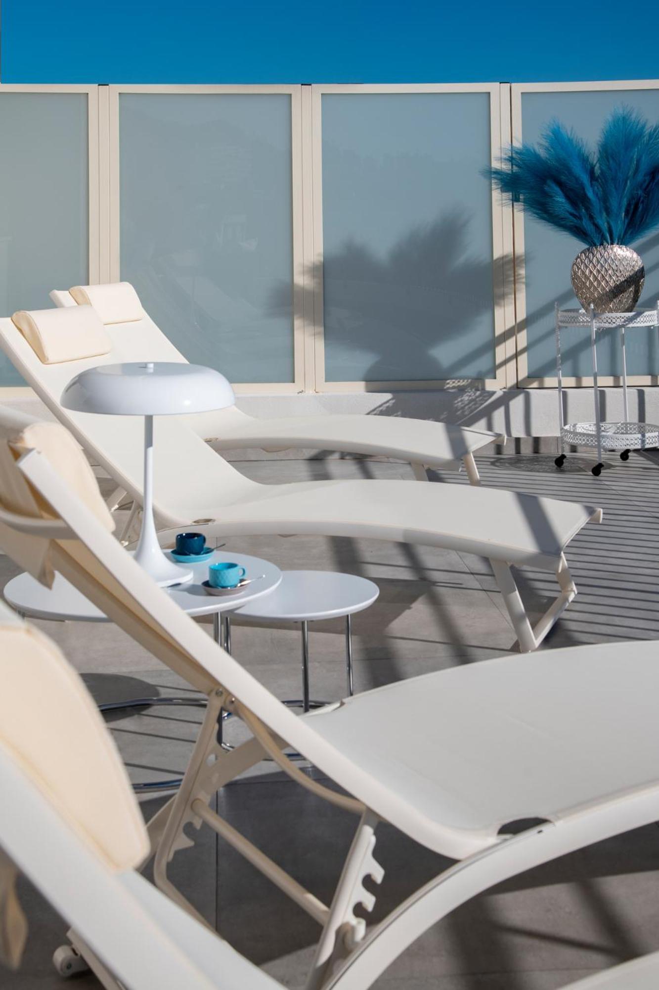 Residence Hoteliere Chambord Au Coeur De Menton - Entierement Renovee Exterior foto