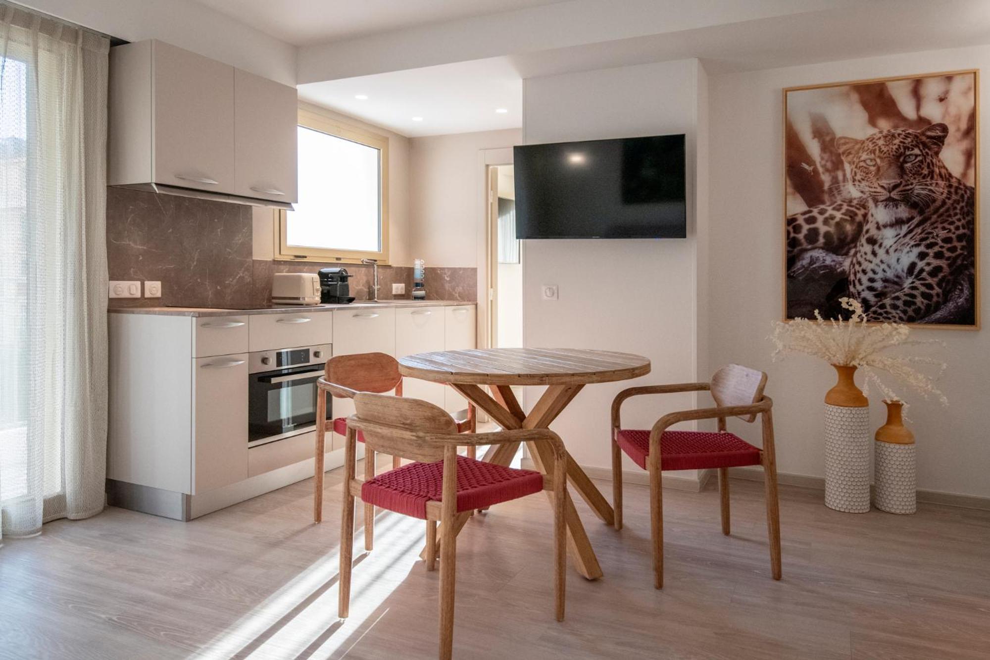 Residence Hoteliere Chambord Au Coeur De Menton - Entierement Renovee Exterior foto